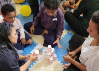 Hari Anak Nasional, Anak-anak di Panti Asuhan Banyumas Ini Diajak Mengenal “Coding”