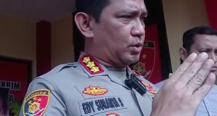 Lubang Diperkirakan Penuh Air, Evakuasi 8 Penambang Emas Yang Terjebak Terkendala