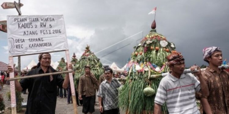 Akan Ada “Perang Tomat” dalam Festival Gunung Slamet Yang Berlangsung di D’Las