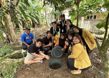 Mahasiswa KKN Unsoed Bagikan Bibit Cabai dan Ciptakan Home Decomposer untuk Warga