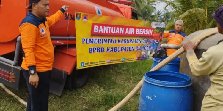53 Desa di Cilacap Krisis Air, BPBD Salurkan 398 Tangki