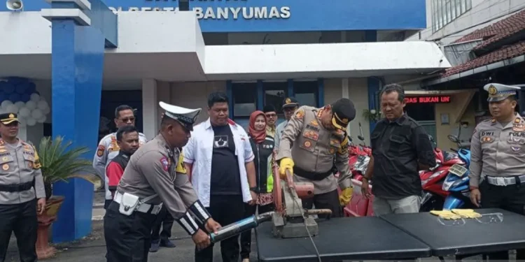Polresta Gandeng Komunitas Otomotif Kampanyekan “Banyumas Zero Knalpot Bronk”